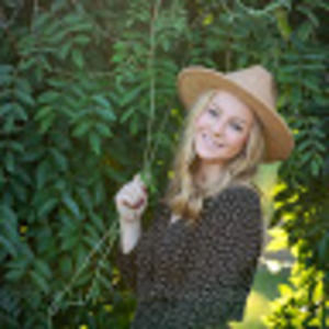 Meet your Posher, Bella